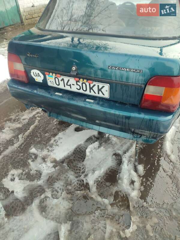 Ліфтбек ЗАЗ 1103 Славута 1999 в Сарнах