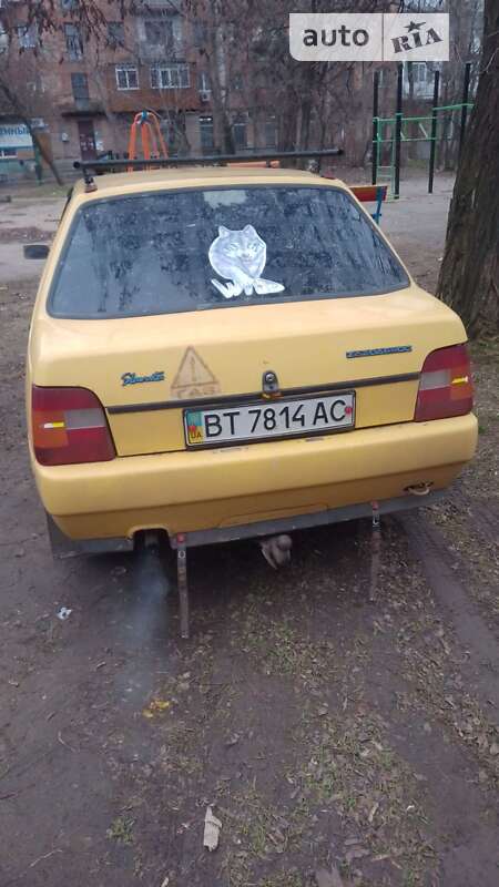 Ліфтбек ЗАЗ 1103 Славута 2002 в Баштанці