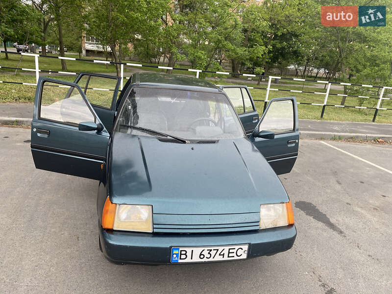 Ліфтбек ЗАЗ 1103 Славута 2004 в Києві