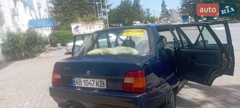 Лифтбек ЗАЗ 1103 Славута 2004 в Немирове