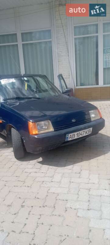 Лифтбек ЗАЗ 1103 Славута 2004 в Немирове