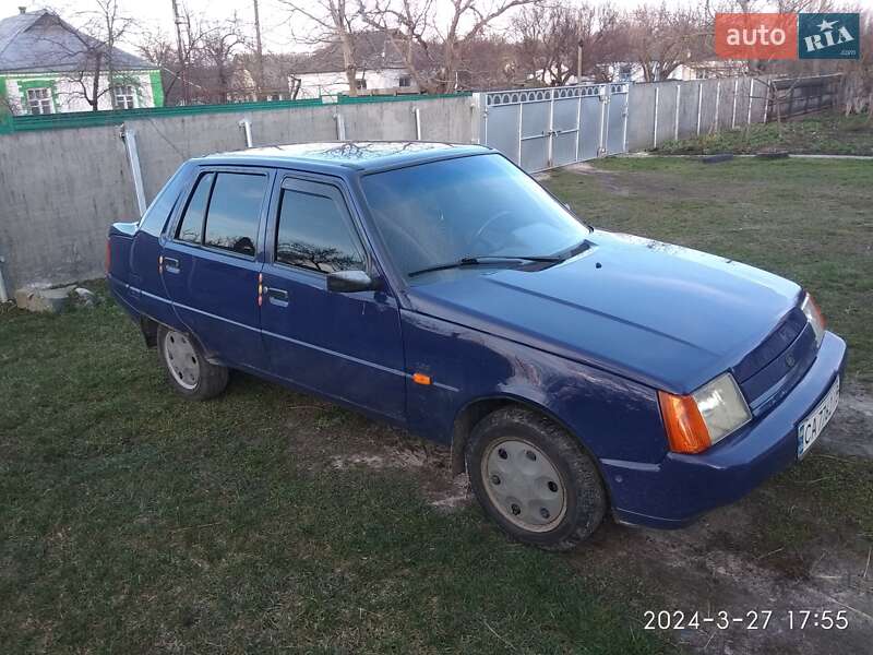 Ліфтбек ЗАЗ 1103 Славута 2003 в Лисянці