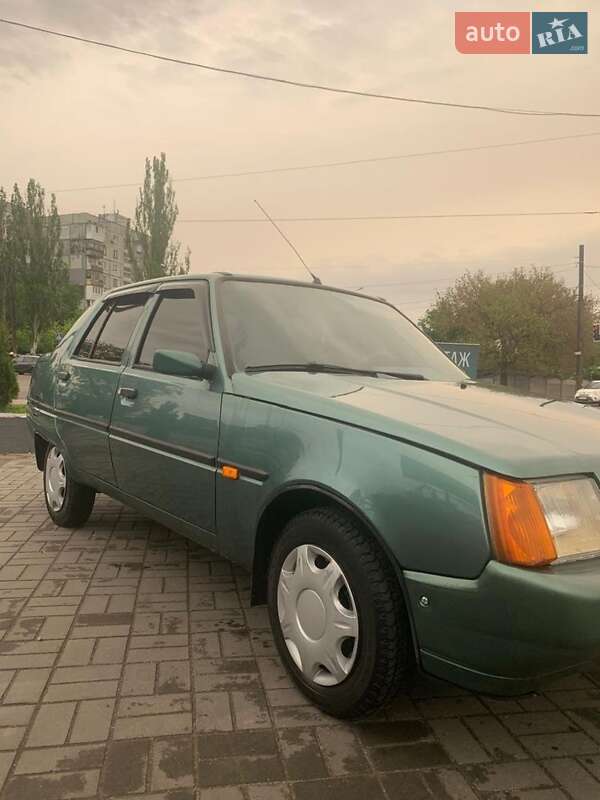 Ліфтбек ЗАЗ 1103 Славута 2006 в Запоріжжі