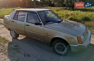 Лифтбек ЗАЗ 1103 Славута 2002 в 