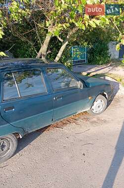 Лифтбек ЗАЗ 1103 Славута 2000 в 