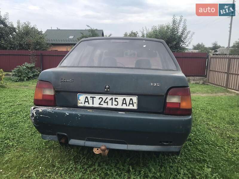 Лифтбек ЗАЗ 1103 Славута 2005 в Ивано-Франковске
