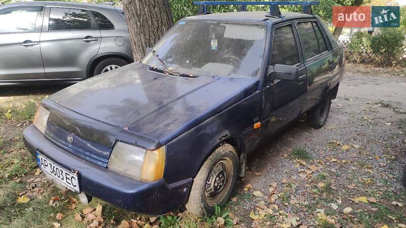 Лифтбек ЗАЗ 1103 Славута 2004 в Днепре
