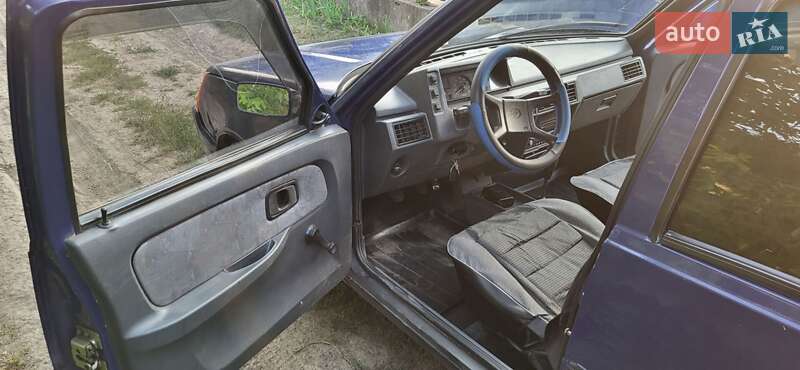 Ліфтбек ЗАЗ 1103 Славута 2002 в Чернівцях фото 12 Ліфтбек ЗАЗ 1103 Славута 2002 в Чернівцях