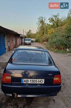 Лифтбек ЗАЗ 1103 Славута 2007 в 