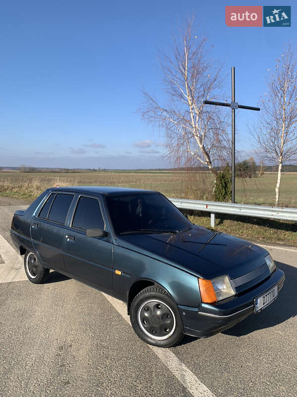 ЗАЗ 1103 Славута 2005