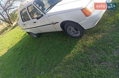 Лифтбек ЗАЗ 1103 Славута 2003 в 