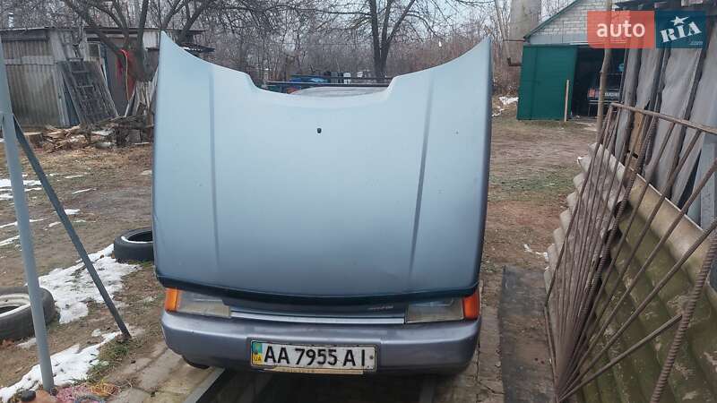 Лифтбек ЗАЗ 1103 Славута 2006 в Киеве