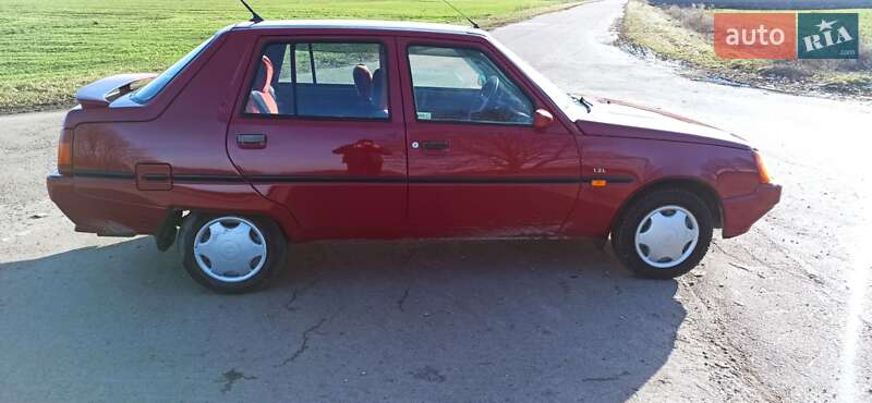 Лифтбек ЗАЗ 1103 Славута 2004 в Здолбунове фото 7 Лифтбек ЗАЗ 1103 Славута 2004 в Здолбунове