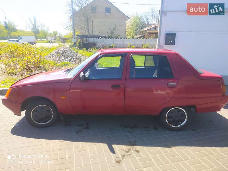 Лифтбек ЗАЗ 1103 Славута 2003 в Староконстантинове