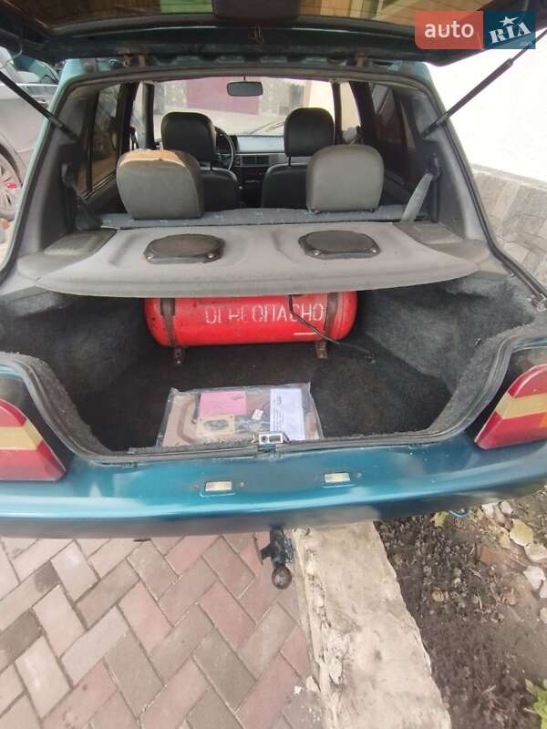 Ліфтбек ЗАЗ 1103 Славута 2000 в Тернополі