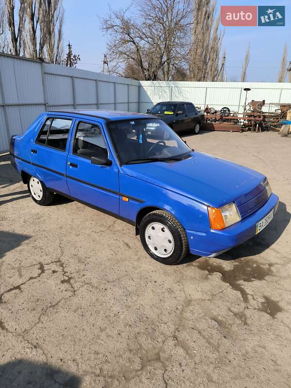 ЗАЗ 1103 Славута 2003