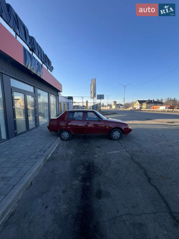 Лифтбек ЗАЗ 1103 Славута 2008 в Тальном фото 8 Лифтбек ЗАЗ 1103 Славута 2008 в Тальном