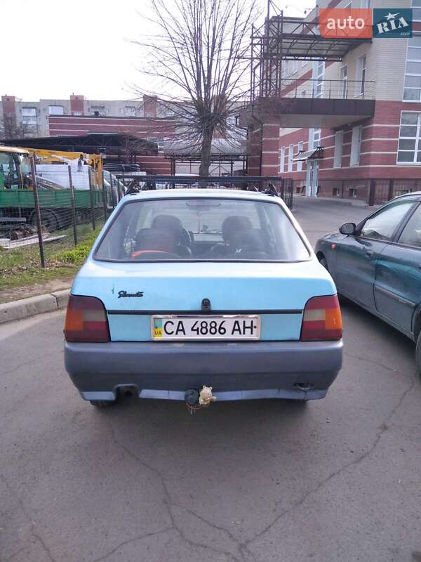 Лифтбек ЗАЗ 1103 Славута 2003 в Умани