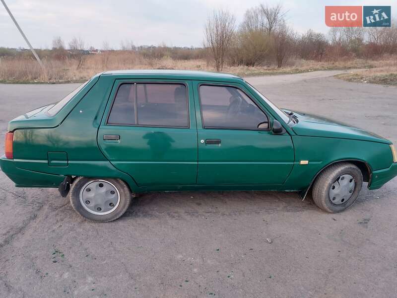 Ліфтбек ЗАЗ 1103 Славута 2007 в Львові