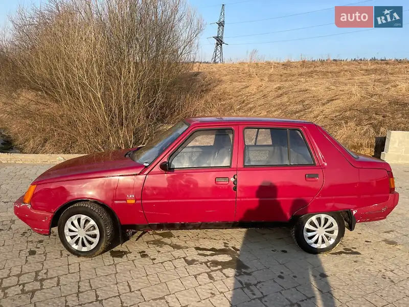ЗАЗ 1103 Славута 2004