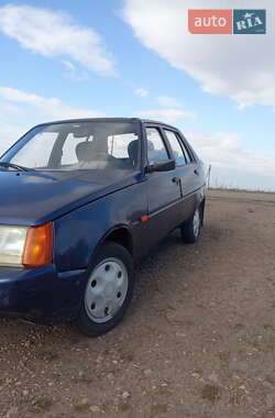 Лифтбек ЗАЗ 1103 Славута 2005 в 