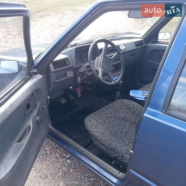 Лифтбек ЗАЗ 1103 Славута 2005 в Борзне