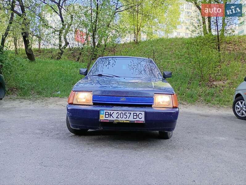 Лифтбек ЗАЗ 1103 Славута 2005 в 