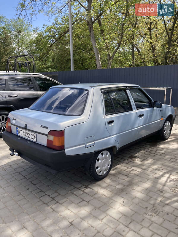 ЗАЗ 1103 Славута 2004