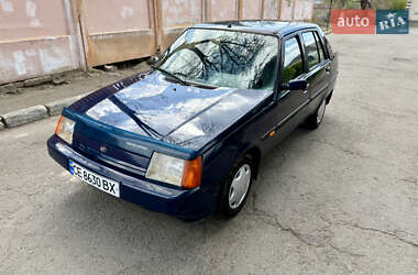 Лифтбек ЗАЗ 1103 Славута 2006 в 