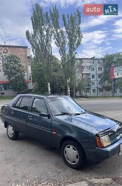 Лифтбек ЗАЗ 1103 Славута 2005 в Запорожье