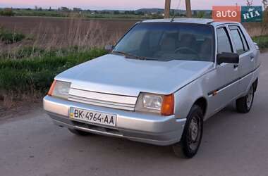 Ліфтбек ЗАЗ 1103 Славута 2003 в 