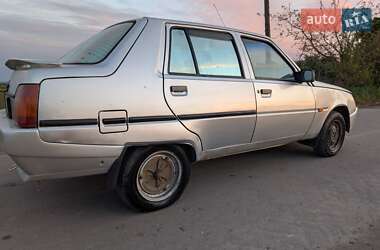 Ліфтбек ЗАЗ 1103 Славута 2003 в 