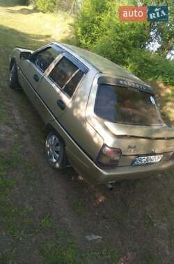 Лифтбек ЗАЗ 1103 Славута 2002 в 