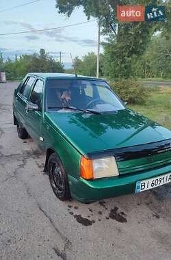 Лифтбек ЗАЗ 1103 Славута 2002 в 