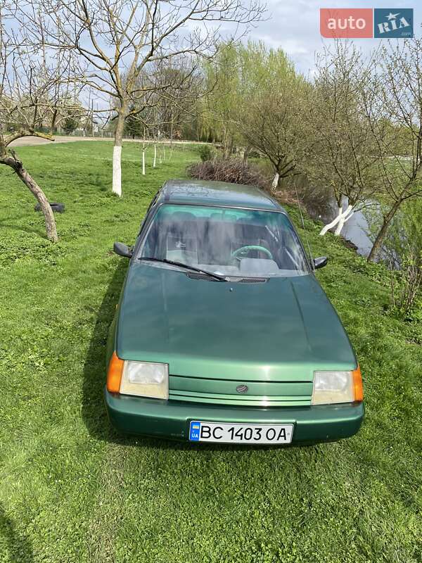 Лифтбек ЗАЗ 1103 Славута 2003 в Жидачове