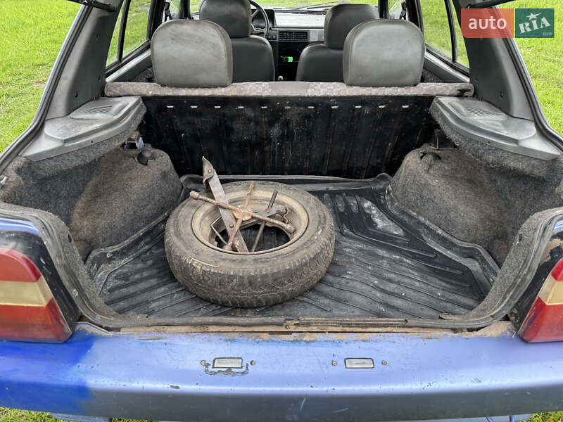 Лифтбек ЗАЗ 1103 Славута 2002 в Житомире
