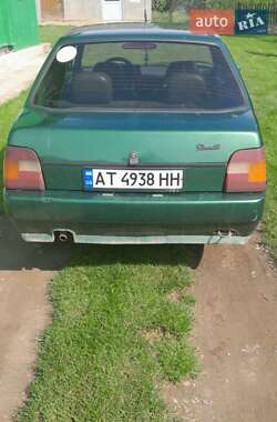 Лифтбек ЗАЗ 1103 Славута 2004 в 