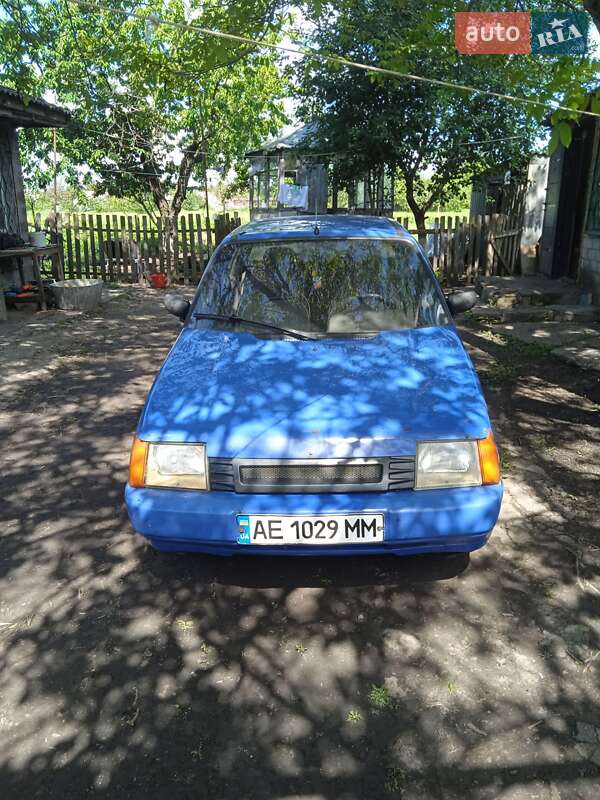 Лифтбек ЗАЗ 1103 Славута 2000 в 