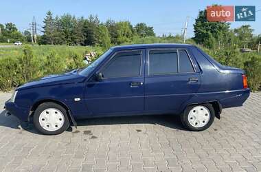 Лифтбек ЗАЗ 1103 Славута 2007 в 