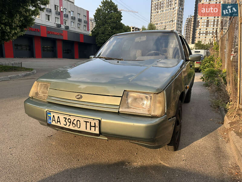 Ліфтбек ЗАЗ 1103 Славута 2006 в 