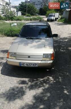 Лифтбек ЗАЗ 1103 Славута 2002 в Днепре