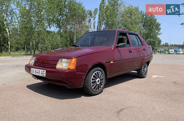Ліфтбек ЗАЗ 1103 Славута 2004 в Харкові