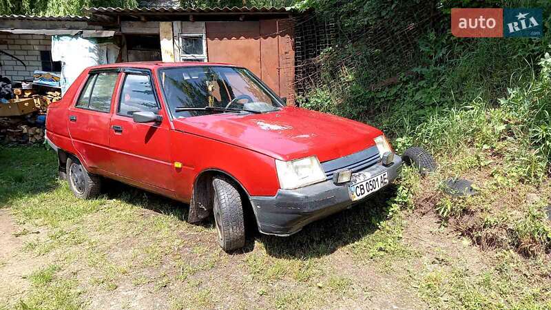 Лифтбек ЗАЗ 1103 Славута 2006 в Чернигове