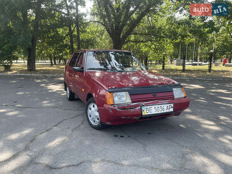 Ліфтбек ЗАЗ 1103 Славута 2003 в Миколаєві