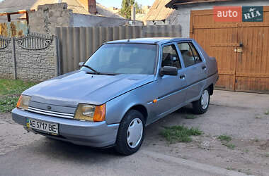 Лифтбек ЗАЗ 1103 Славута 2007 в 