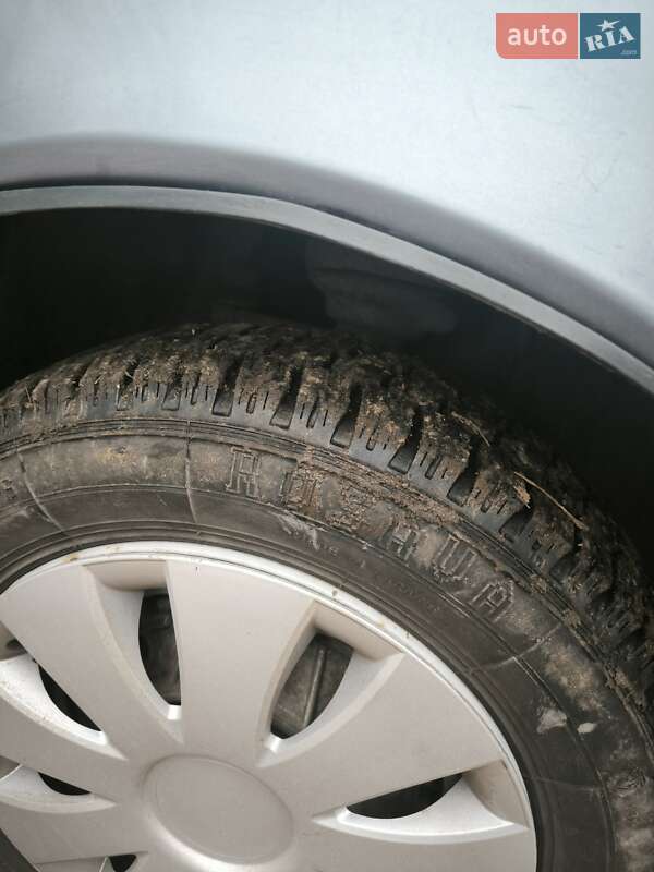 Лифтбек ЗАЗ 1103 Славута 2006 в Киеве