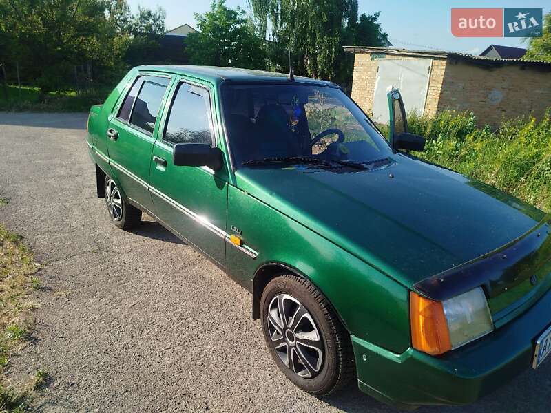 ЗАЗ 1103 Славута 2003