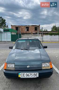 Лифтбек ЗАЗ 1103 Славута 2005 в Черновцах