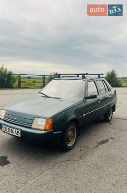 Лифтбек ЗАЗ 1103 Славута 2004 в Соснице