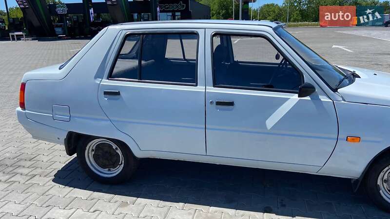 Лифтбек ЗАЗ 1103 Славута 2008 в Стрые